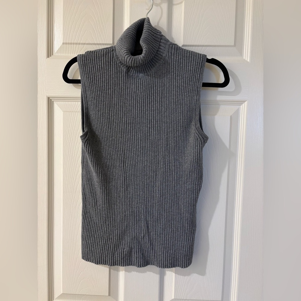 Preswick & Moore Gray Ribbed Turtleneck Top PXL